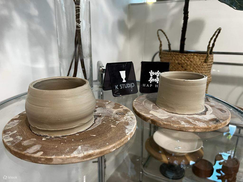 [Ưu đãi mua một tặng một] K Studio | Lớp trải nghiệm vẽ đồ gốm | Lớp trải nghiệm vẽ hoa văn mực | San Po Kong